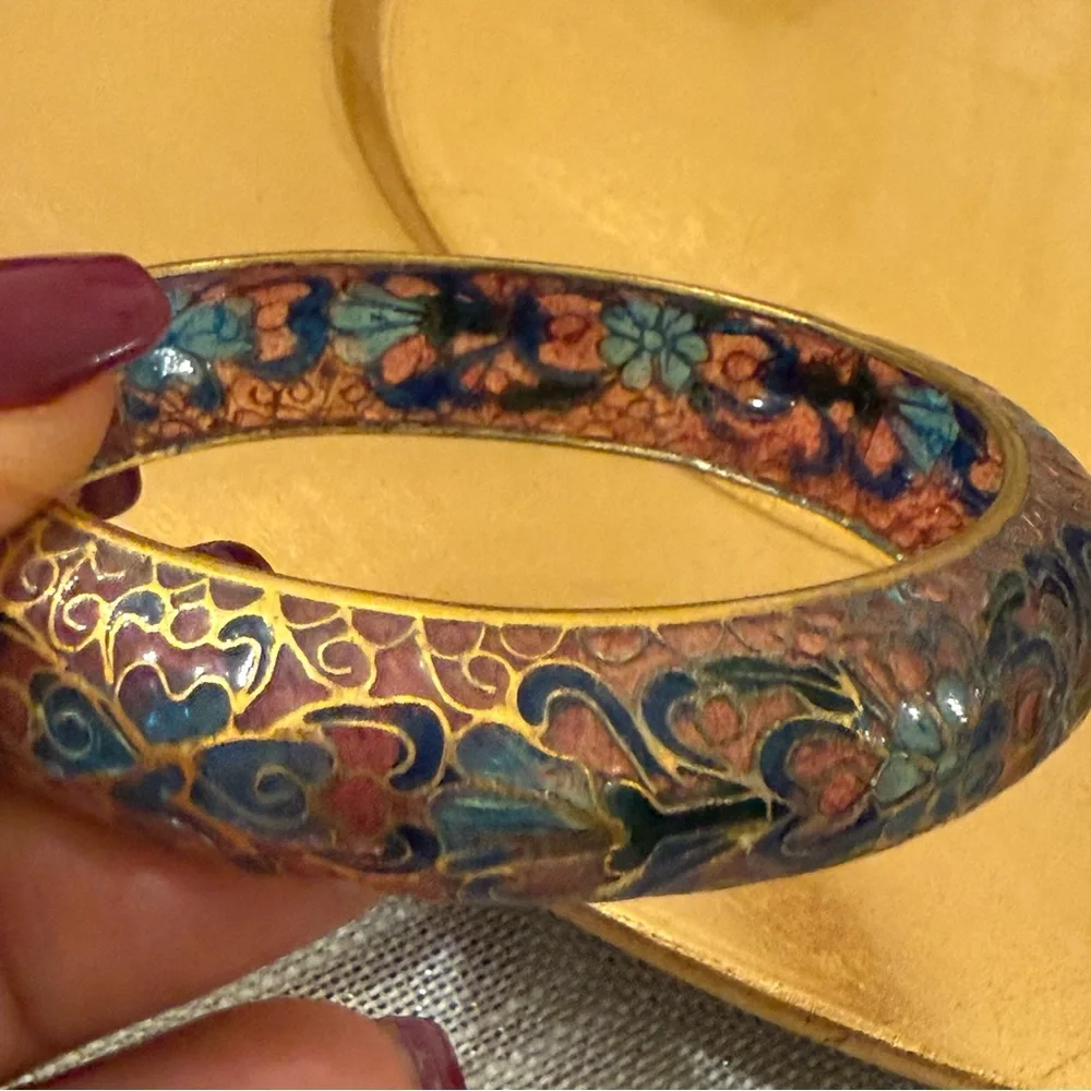 Vintage Plique A Jour Bangle Bracelet Pink & Blue Floral Design Stained Glass - Picture 4 of 8